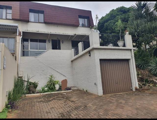 3 BEDROOM HOUSE FOR SALE IN SUNNINGDALE